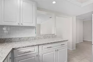 1097 Willis Ave, Sarasota, FL 34232 - Photo 4