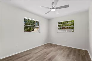 1097 Willis Ave, Sarasota, FL 34232 - Photo 16