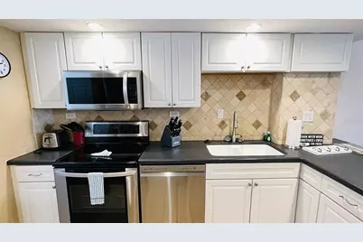 6480 Midnight Pass Road #403, Sarasota, FL 34242 - Photo 18