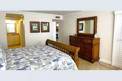 6480 Midnight Pass Road #403, Sarasota, FL 34242 - Photo 30