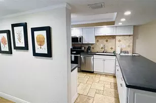 6480 Midnight Pass Rd, Sarasota, FL 34242 - Photo 10