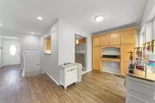 25188 Marion Ave, Punta Gorda, FL 33950 - Photo 6