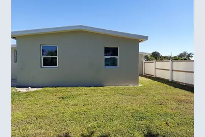 3165 Crestwood Drive, Port Charlotte, FL 33952 - Photo 6