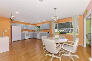 6916 Roslyn Ct, North Port, FL 34287 - Photo 10