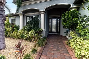 20315 Passagio Dr, Venice, FL 34293 - Photo 4