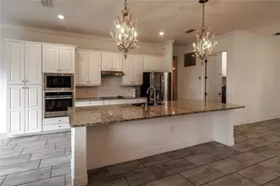 20315 Passagio Dr, Venice, FL 34293 - Photo 8