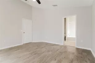 4629 Eagle Peak Dr, Kissimmee, FL 34746 - Photo 12