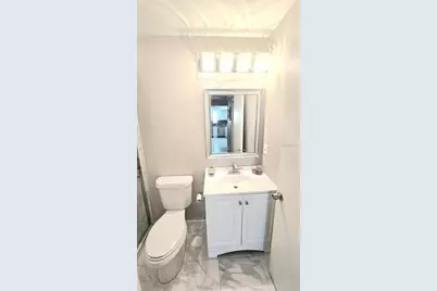 623 Oak Hill Circle #28, Sarasota, FL 34232 - Photo 24