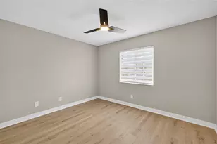 7761 Jewel Ln, Naples, FL 34109 - Photo 6