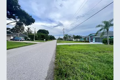 11 Sportsman Road, Rotonda West, FL 33947 - Photo 4