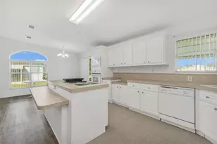 27980 Roanoke Cir, Punta Gorda, FL 33950 - Photo 14