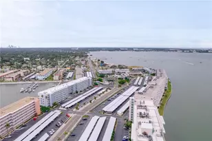 5925 Shore Blvd S, Gulfport, FL 33707 - Photo 4