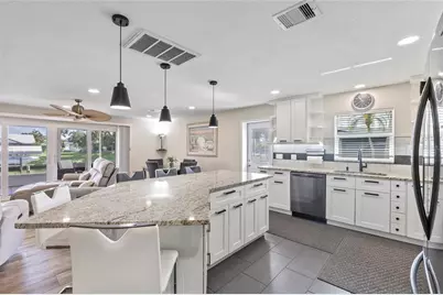 132 Concord Drive NE, Port Charlotte, FL 33952 - Photo 10