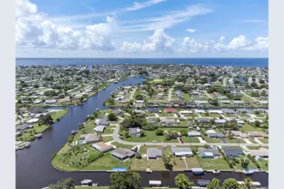 132 Concord Drive NE, Port Charlotte, FL 33952 - Photo 40