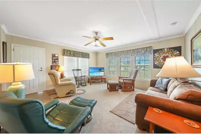 135 Lazy Lagoon Drive, Punta Gorda, FL 33982 - Photo 6