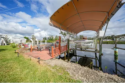 135 Lazy Lagoon Drive, Punta Gorda, FL 33982 - Photo 32