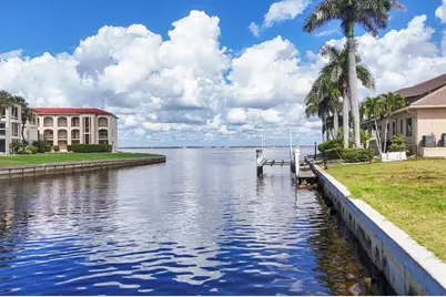 7 Hibiscus Drive, Punta Gorda, FL 33950 - Photo 2