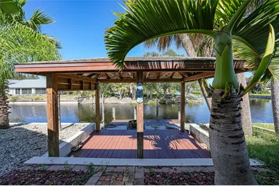 2037 Palm Harbor Terrace, Punta Gorda, FL 33982 - Photo 32