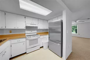 4221 Triton Rd, Venice, FL 34293 - Photo 8