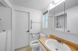 4221 Triton Rd, Venice, FL 34293 - Photo 18