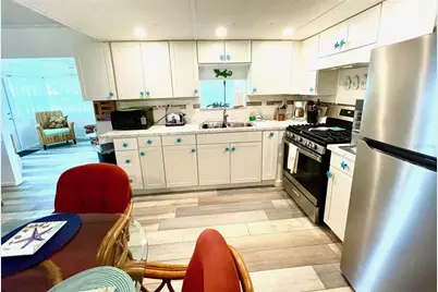 220 Derwent Boulevard, Fort Myers, FL 33908 - Photo 6