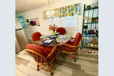 220 Derwent Boulevard, Fort Myers, FL 33908 - Photo 10