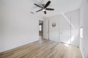 8969 Bernini Pl, Sarasota, FL 34240 - Photo 42