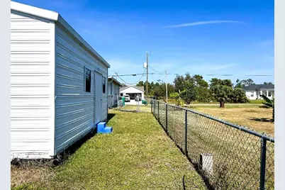 12143 Du Barry Avenue, Port Charlotte, FL 33981 - Photo 36