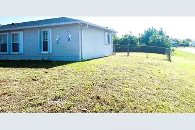 12143 Du Barry Avenue, Port Charlotte, FL 33981 - Photo 34