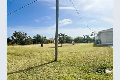 12143 Du Barry Avenue, Port Charlotte, FL 33981 - Photo 42