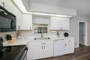 18530 Hottelet Cir, Port Charlotte, FL 33948 - Photo 18