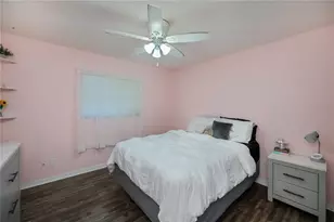 18530 Hottelet Cir, Port Charlotte, FL 33948 - Photo 28