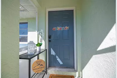 18530 Hottelet Circle, Port Charlotte, FL 33948 - Photo 2