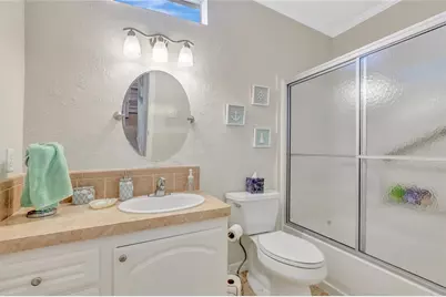 2100 Kings Highway #1025, Port Charlotte, FL 33980 - Photo 14