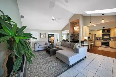 18380 Robinson Avenue, Port Charlotte, FL 33948 - Photo 14