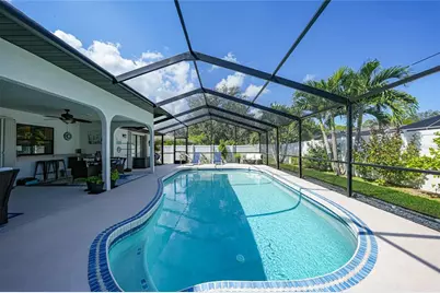 18380 Robinson Avenue, Port Charlotte, FL 33948 - Photo 18