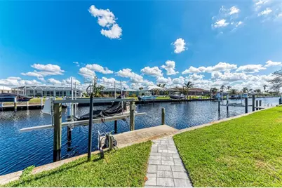 630 Coronado Drive, Punta Gorda, FL 33950 - Photo 4