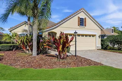 7478 Edenmore Street, Lakewood Ranch, FL 34202 - Photo 10