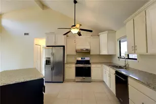 2990 Ida Ln, North Port, FL 34286 - Photo 12