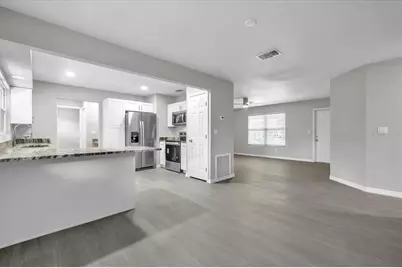 20409 Emerald Avenue, Port Charlotte, FL 33952 - Photo 12