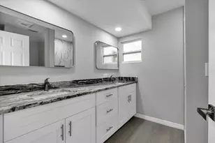 20409 Emerald Ave, Port Charlotte, FL 33952 - Photo 32