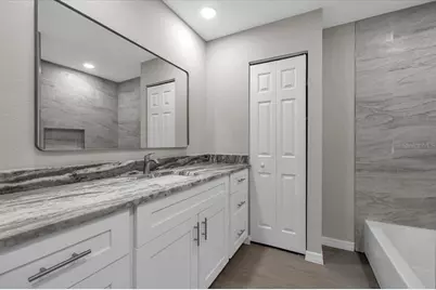 20409 Emerald Avenue, Port Charlotte, FL 33952 - Photo 38