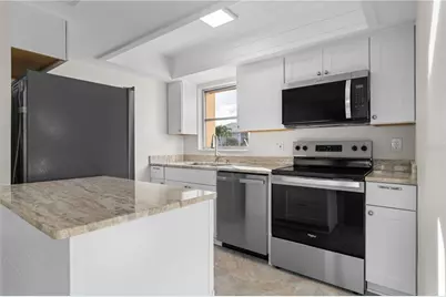 1080 Bal Harbor Boulevard #11B, Punta Gorda, FL 33950 - Photo 8