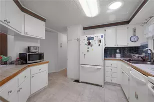 2100 Kings Hwy, Port Charlotte, FL 33980 - Photo 12