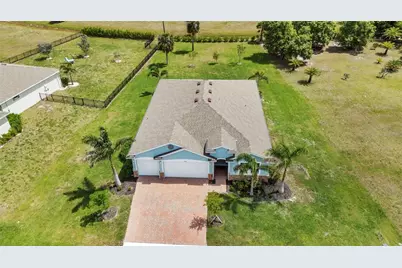 7028 N Plum Tree, Punta Gorda, FL 33955 - Photo 2