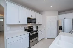 3860 Cobblestone Ln, Punta Gorda, FL 33980 - Photo 10