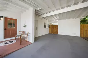 130 Palmetto Cir NE, Port Charlotte, FL 33952 - Photo 4