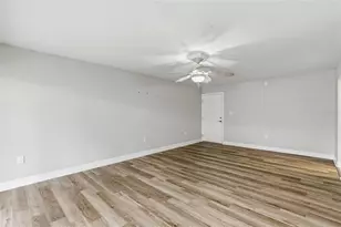 21267 Gertrude Ave, Port Charlotte, FL 33952 - Photo 8