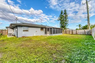 2529 Ednor St, Port Charlotte, FL 33952 - Photo 2