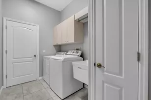 3013 Royal Palm Dr, North Port, FL 34288 - Photo 30